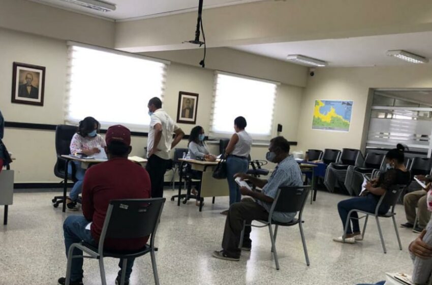  Denuncian Irregularidades Procesos Pagos Desvinculados Ministerio Educación Villa Isabela
