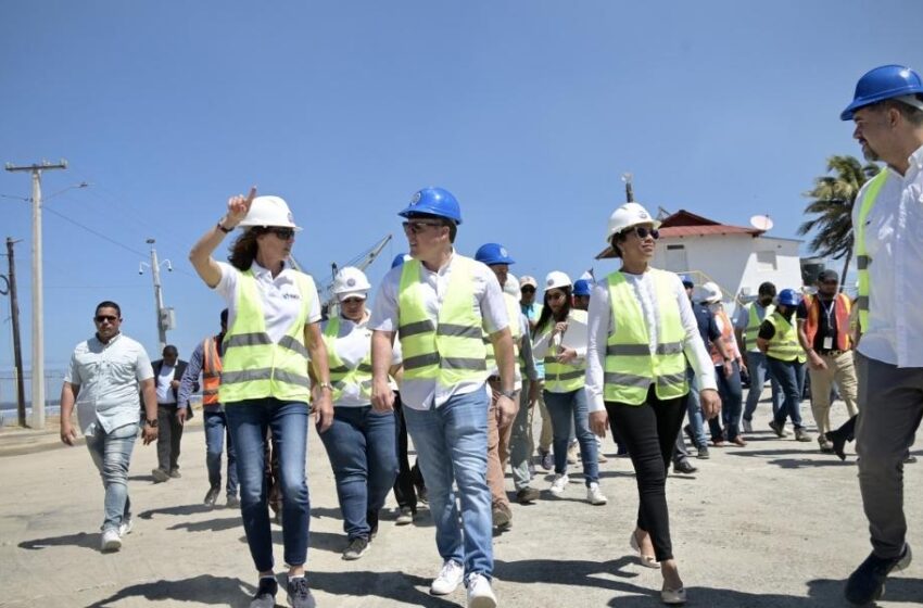  Representantes BID-Portuaria Inspeccionan Zona Construirán Terminal Manzanillo