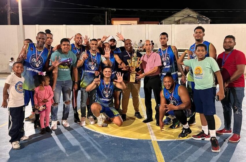  Equipo Balcones Gana Torneo Baloncesto Club Deportivo Gustavo Behall